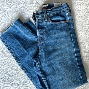 Levi's Wedgie Straight Jeans